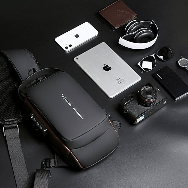 (LIQUIDACIÓN DE STOCK) Mochila Antirobo Con Puerto USB - SafeBag